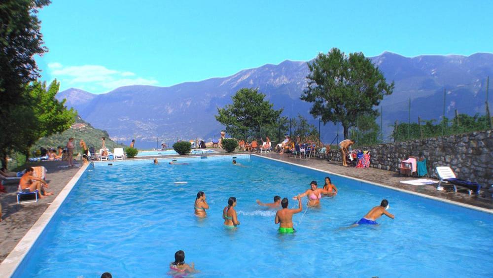 Hotel Garni Al Poggio Тиньяле Экстерьер фото
